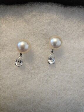 Pearls With Rhinestone drop earrings